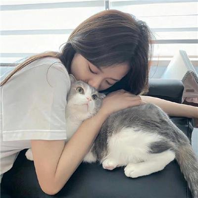 老师不是人